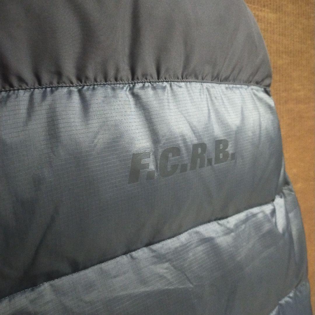NIKE × F.C.R.B Bristol ダウンベスト　リバーシブル