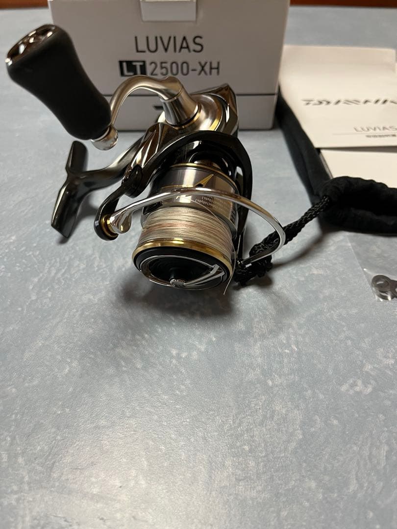 Daiwa LUVIAS LT 2500-XH スピニングリール