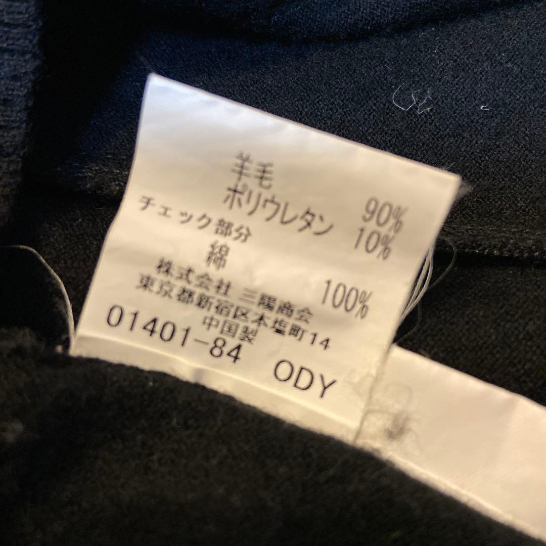 Burberry golf 黒のニットベスト ノバチェック柄肩