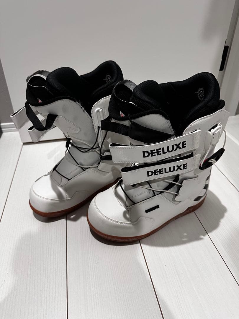 011スノーボード DEELUXE ブーツ 686ウエア セット
