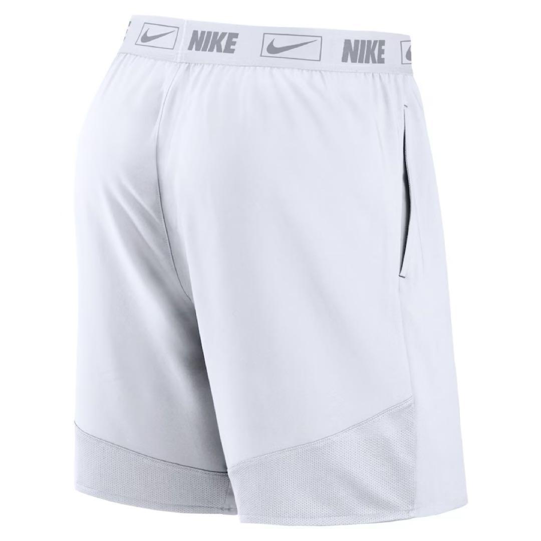 L【NIKE】 Dri-FITサンディエゴ・パドレス　ハーフパンツショートパンツ