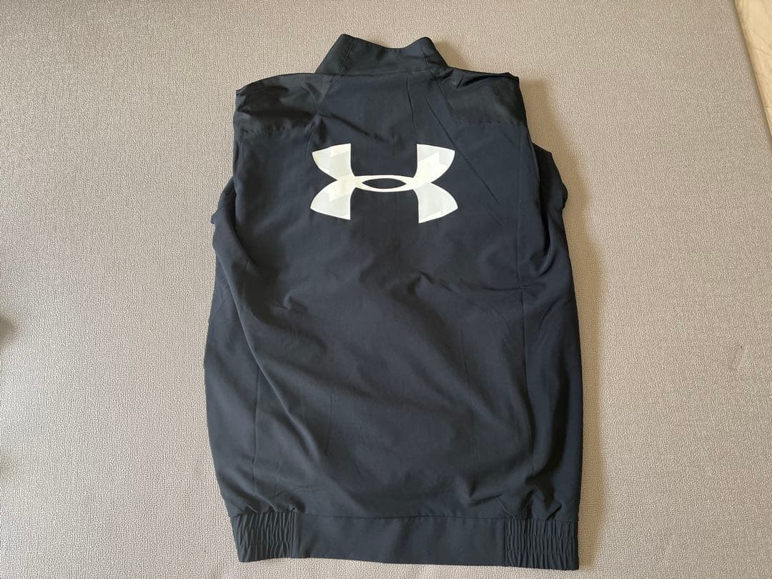 UNDER ARMOR ウインドブレーカー上下 黒 L