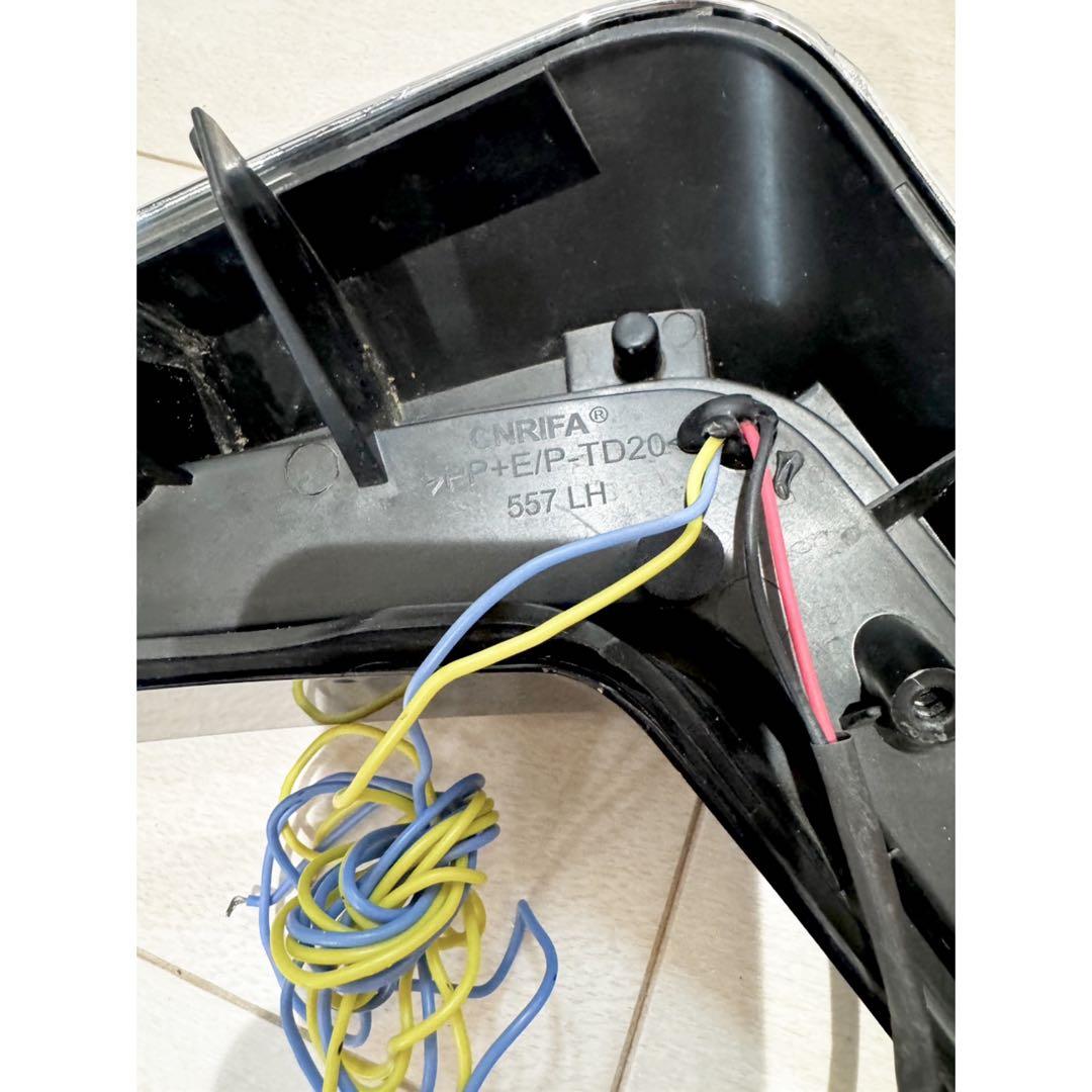 純正同様　アルファード シグネチャーイルミブレード デイライト 流れるウインカー