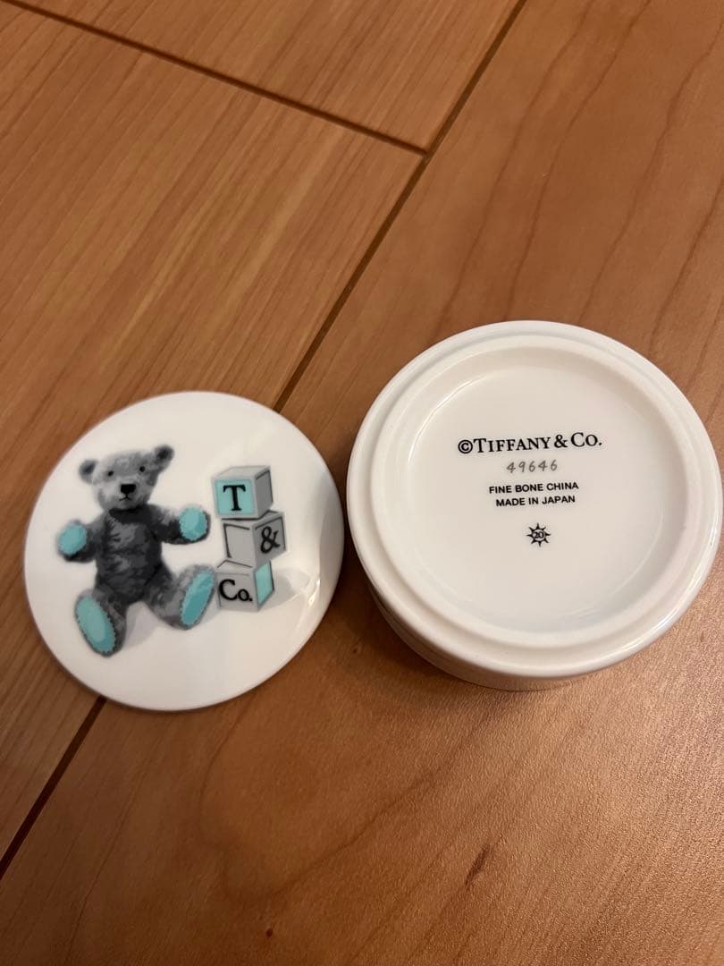 ティファニー　ベア&ブロックラウンドボックス小物入れ