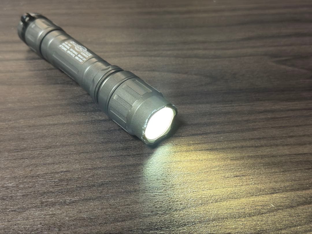 シュアファイア　SUREFIRE LX2 LUMAMAX