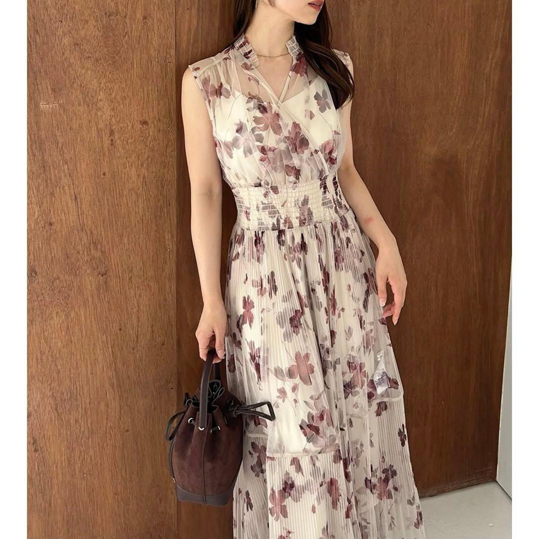 frayid シアーフラワープリーツワンピース