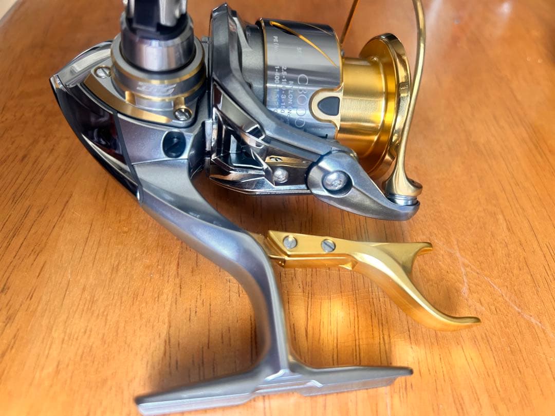 yhk。 SHIMANO BB-X TECHNIUM C3000DXG-S