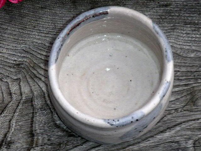 ♥美濃焼　志野　茶碗　無銘