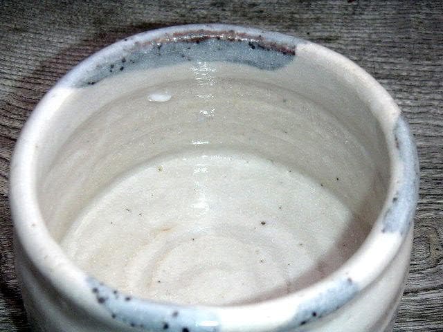 ♥美濃焼　志野　茶碗　無銘