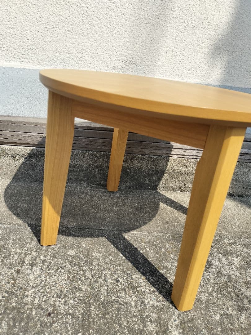 美品 ニトリ 木製 円形テーブル (アロウ600 LBR) タモ材 無垢材