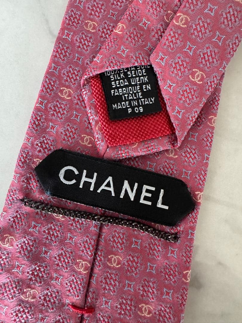 CHANEL シャネル　ピンク ネクタイ シルク100%