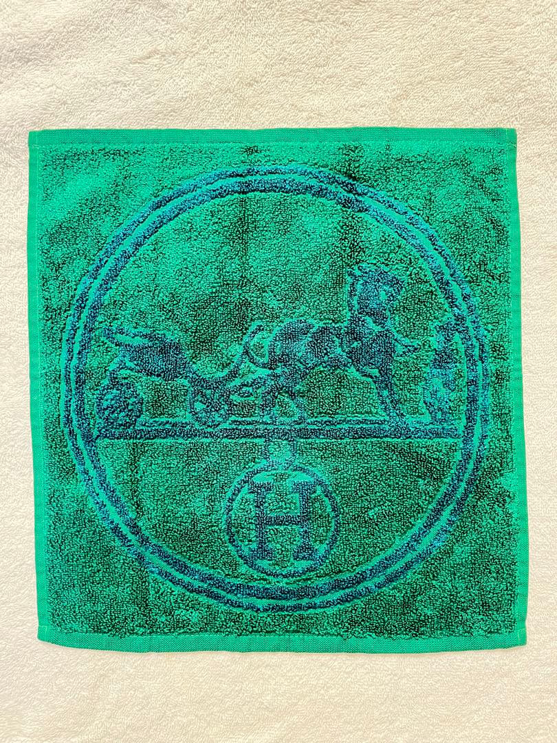 HERMES ロゴ馬車　ハンドタオル