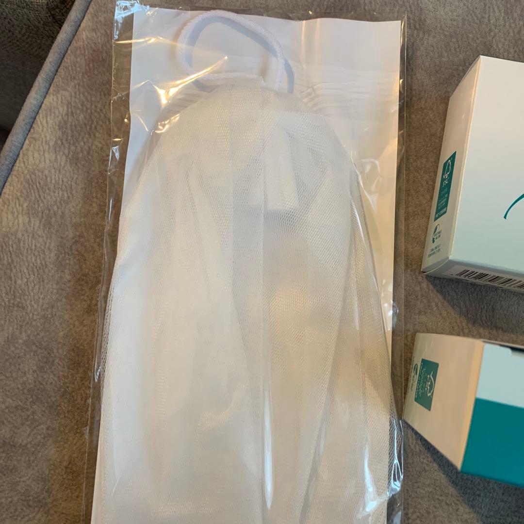 elvena 薬用エルベナソープ 4個セット 泡立てネット付き　☺︎