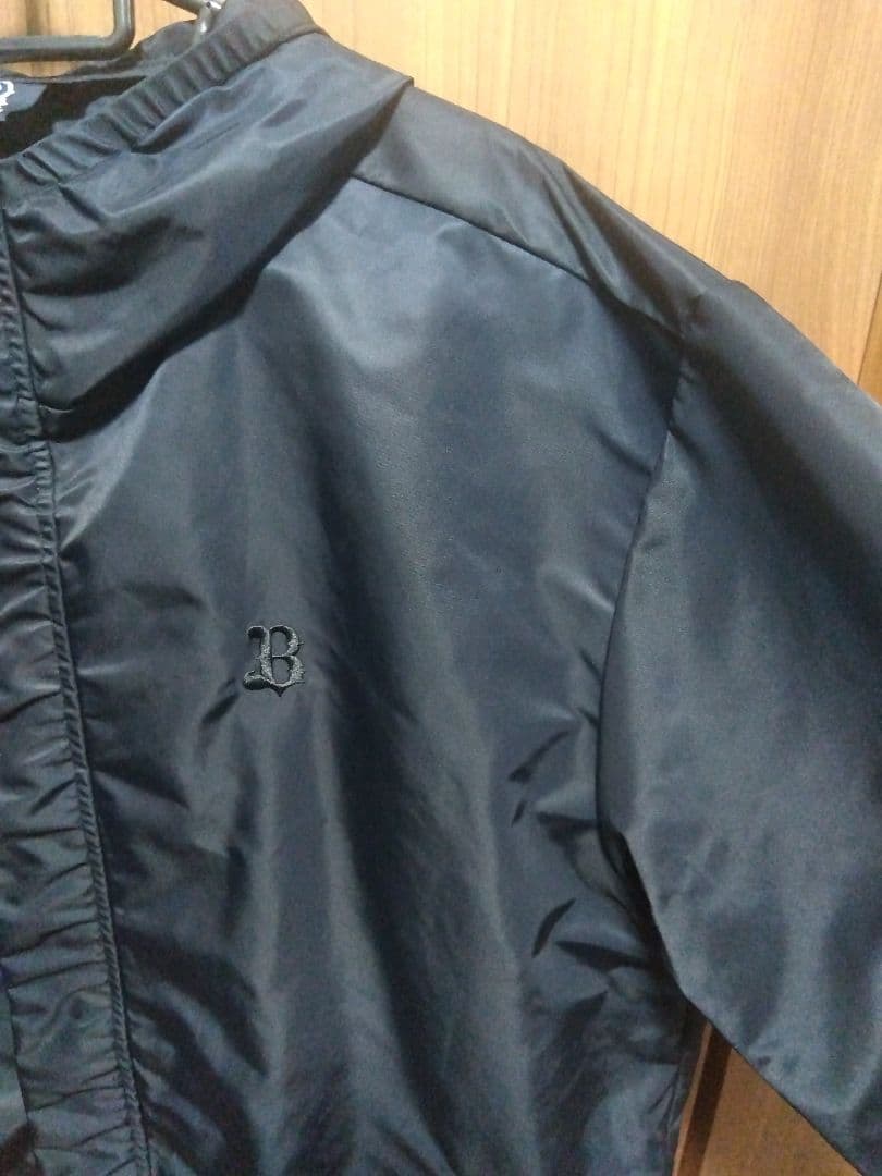 オリックスバファローズ　ナイロンパーカーＬ　美品