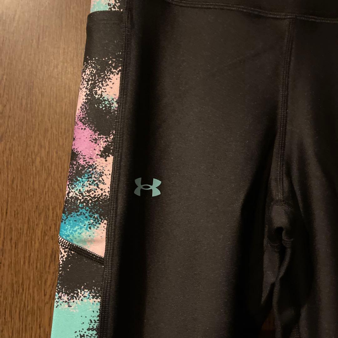 新品タグ付き　コンプレッションタイツ　under armour Lサイズ
