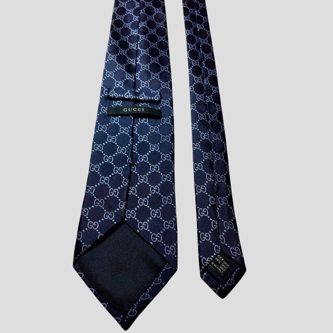 GUCCI ネイビー シルク ネクタイ GGパターン