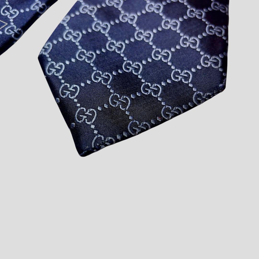 GUCCI ネイビー シルク ネクタイ GGパターン