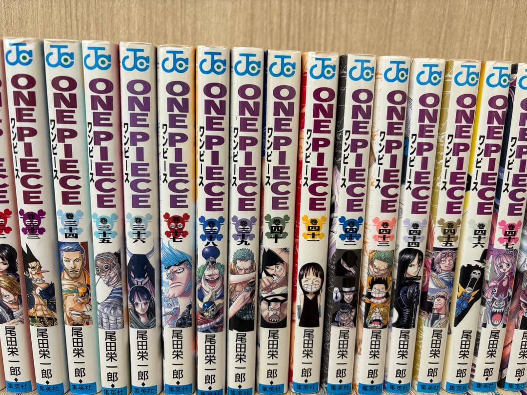 ONE PIECE 全巻セット(1巻〜112巻)+ STRONG WORLD