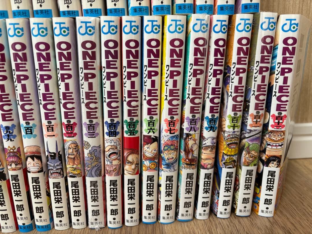 ONE PIECE 全巻セット(1巻〜112巻)+ STRONG WORLD