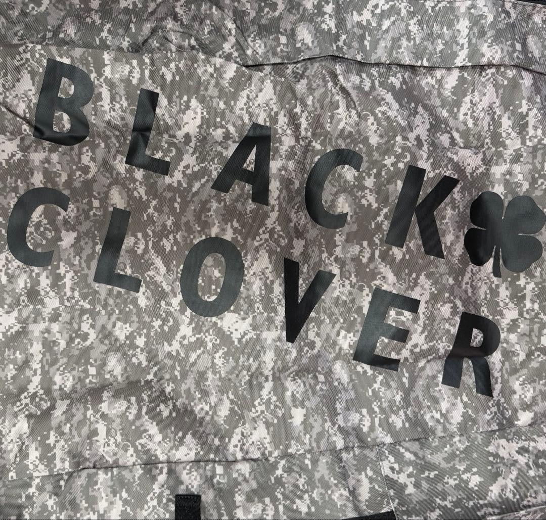ブラッククローバー Black Clover カモフラージュ柄トラベルカバー