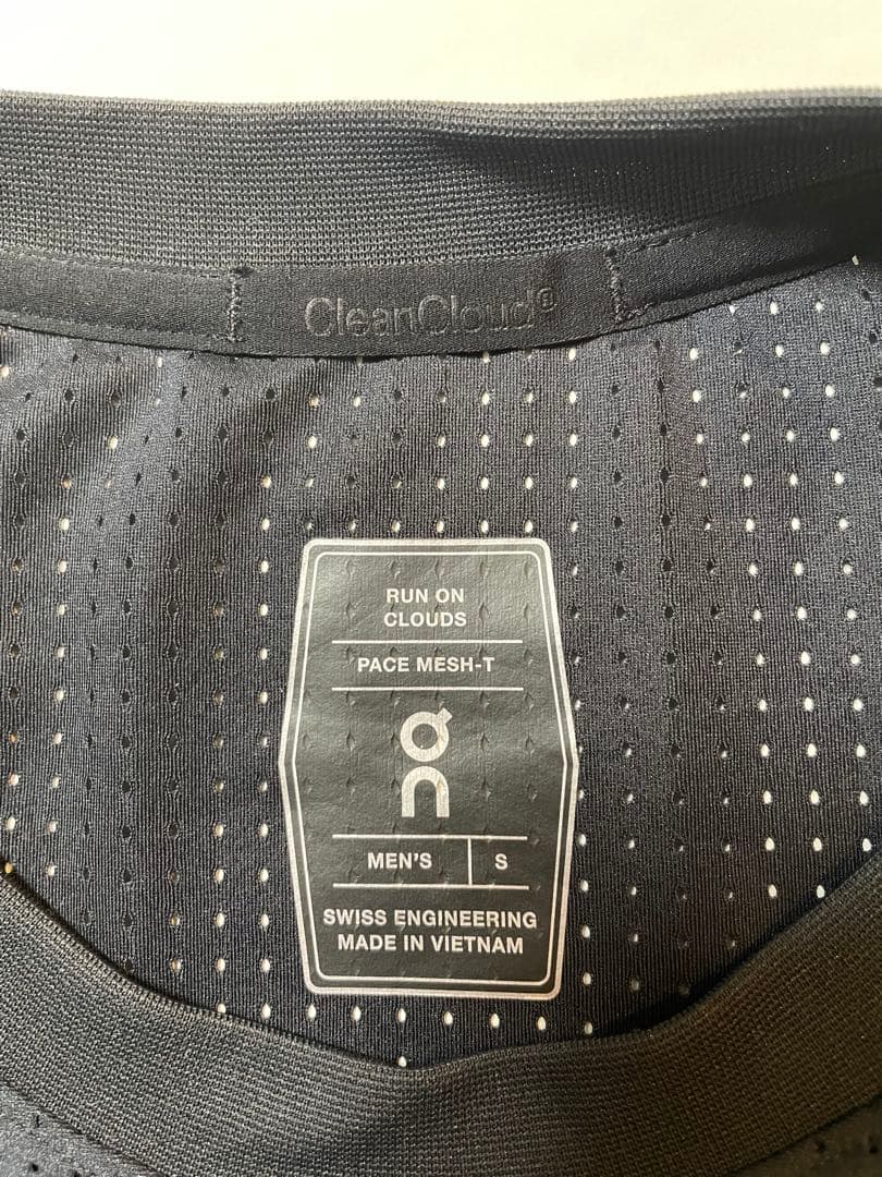 On ランニング Clean Cloud PACE MESH-T シャツ