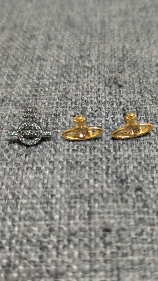 Vivienne Westwood ピアス