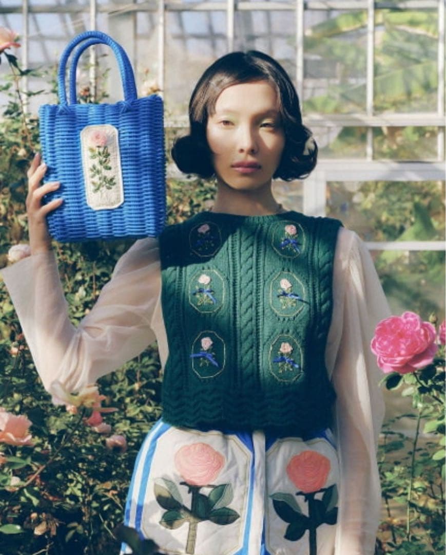 ビームス　RURU MARY'S ルルメリー 手刺繍の ニットベスト