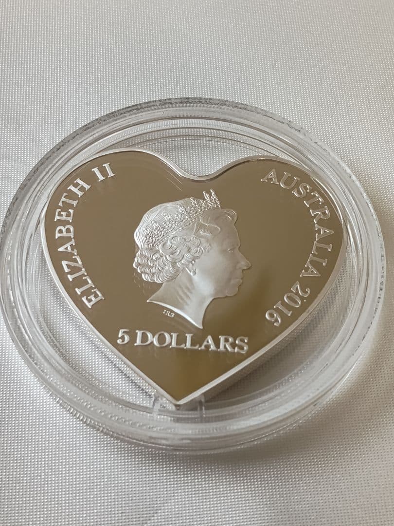 【希少】2016年 WithLove 5ドル記念ハート型 純銀銀貨 1oz
