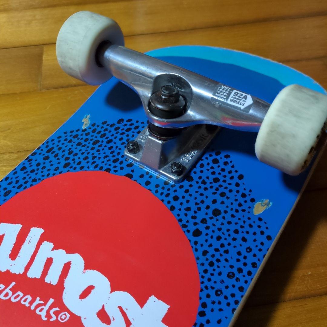 Almost スケートボード スケボー　オルモスト