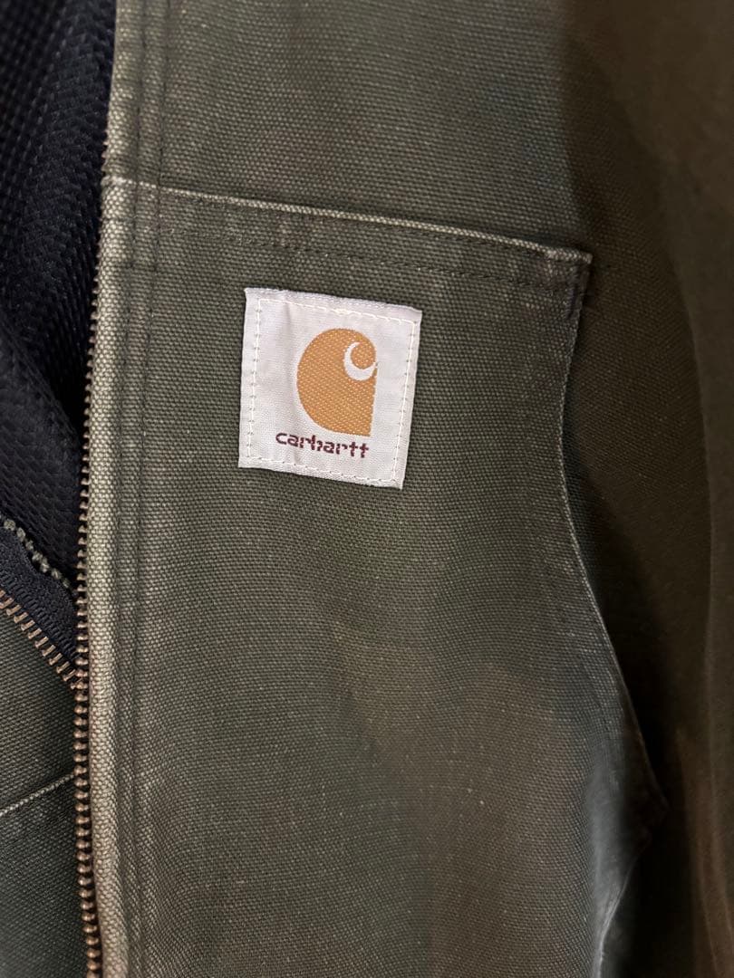 Carhartt フード付きジャケット オリーブ