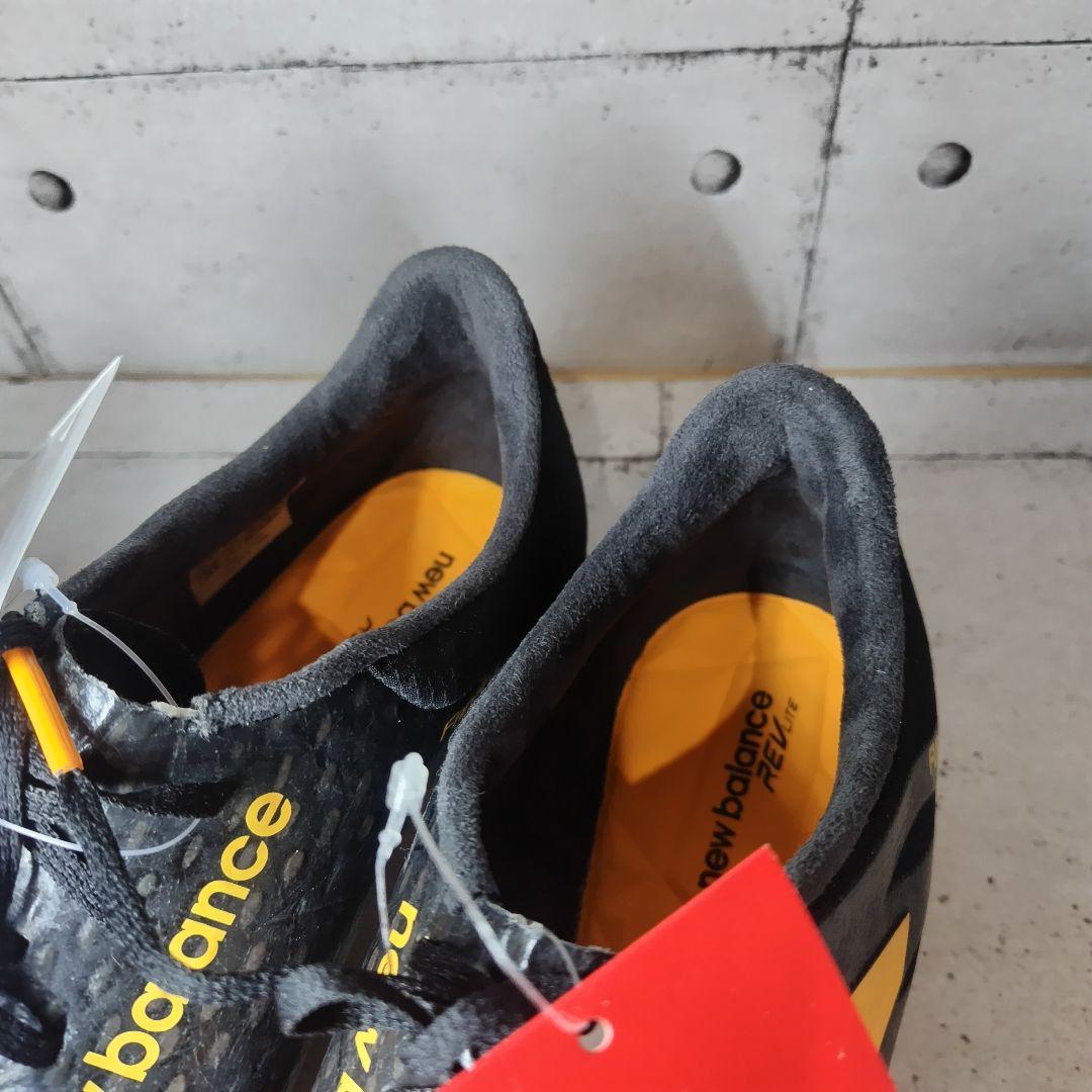 新品 タグ付 ニューバランス FURON サッカースパイク 25.5 黒 NB