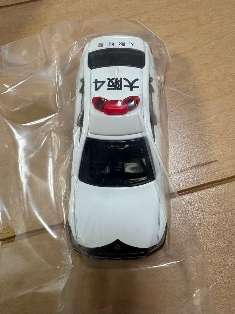 エラー品！！トミカ トヨタ クラウン 大阪府警察 パトロールカー2個セット