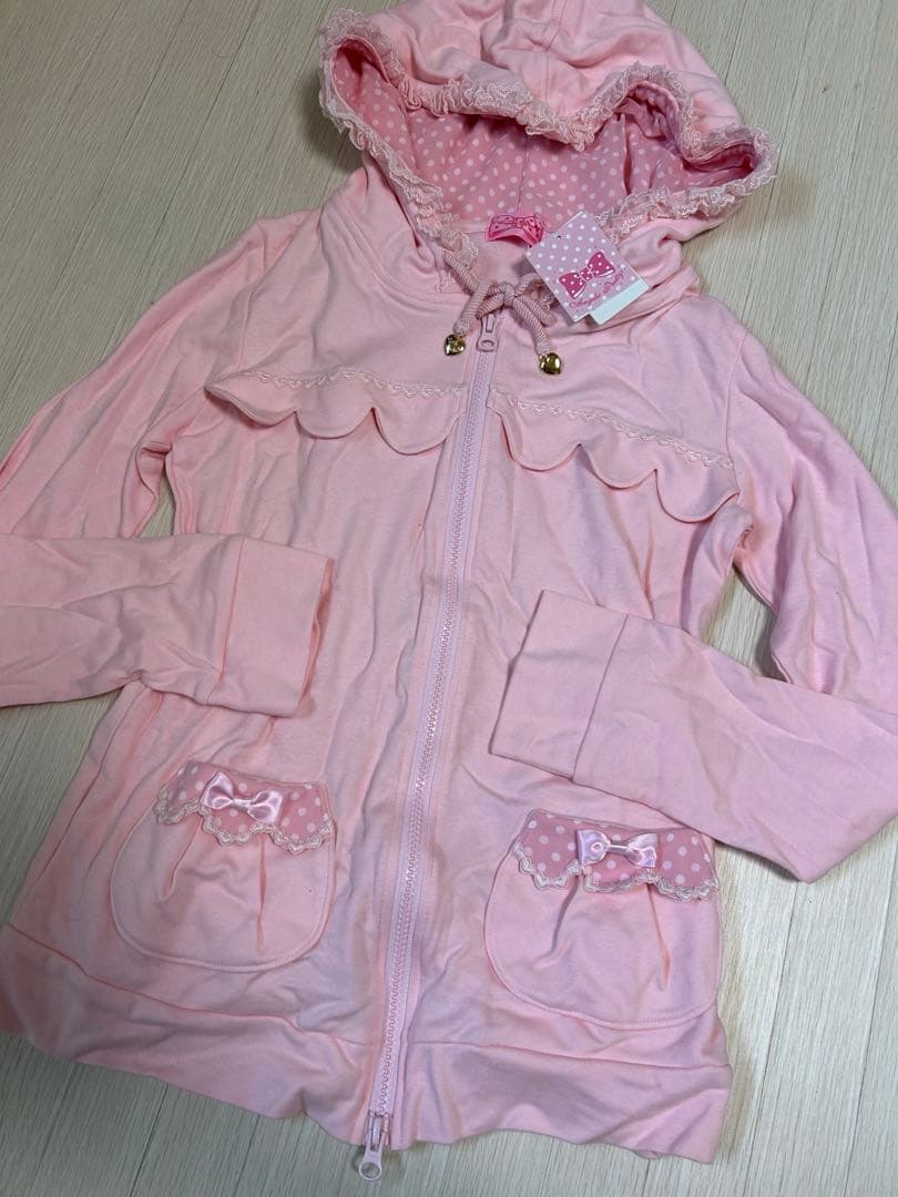新品タグ付き Angelic Pretty ピンクスカラップパーカー