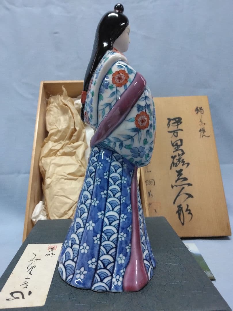 伊万里　鍋島焼　畑萬陶苑　卑弥呼人形　伊万里人形