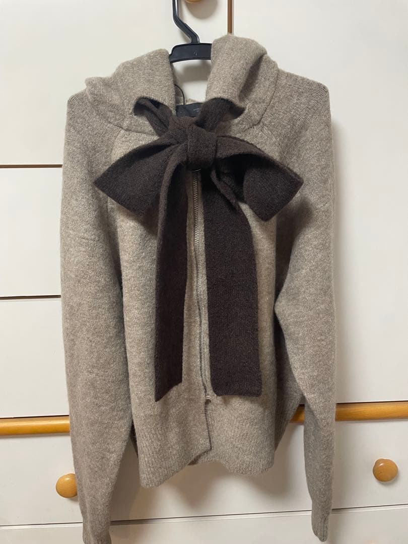 み　ZARA フード付きタイベルトニットカーディガン　Sサイズ
