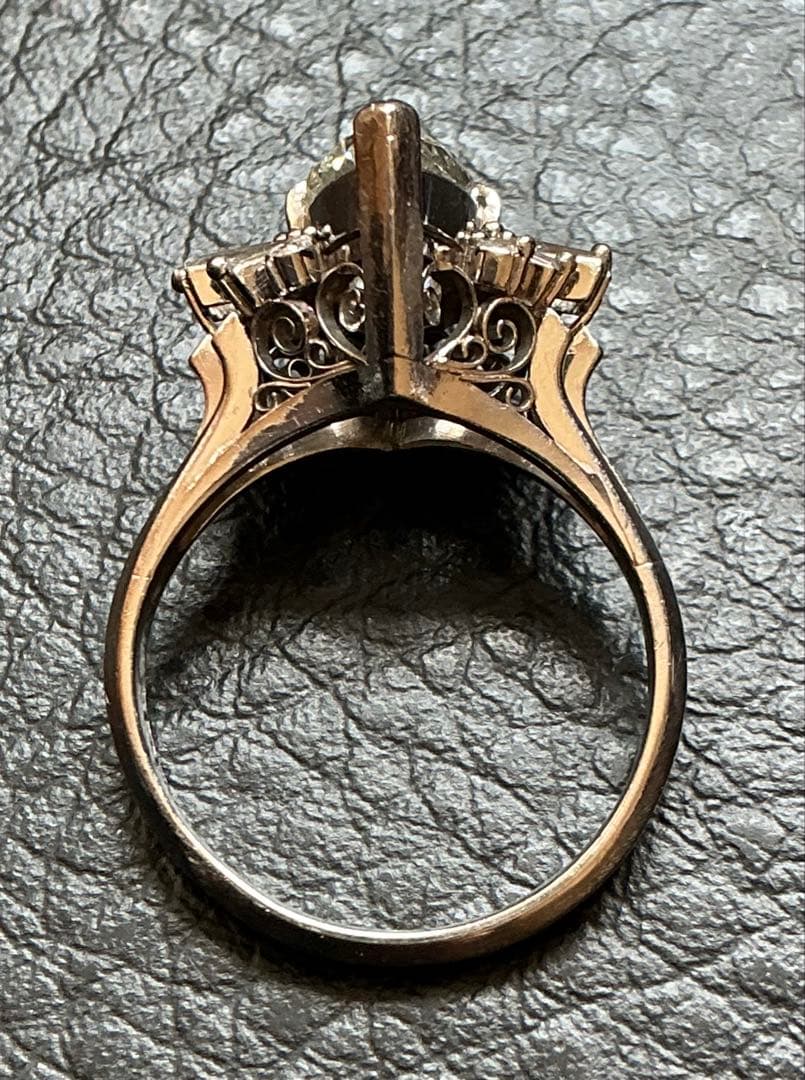 こ*り様 刻印本物保証！中ダイヤ2.31ct 脇ダイヤ0.39PT900マーキス