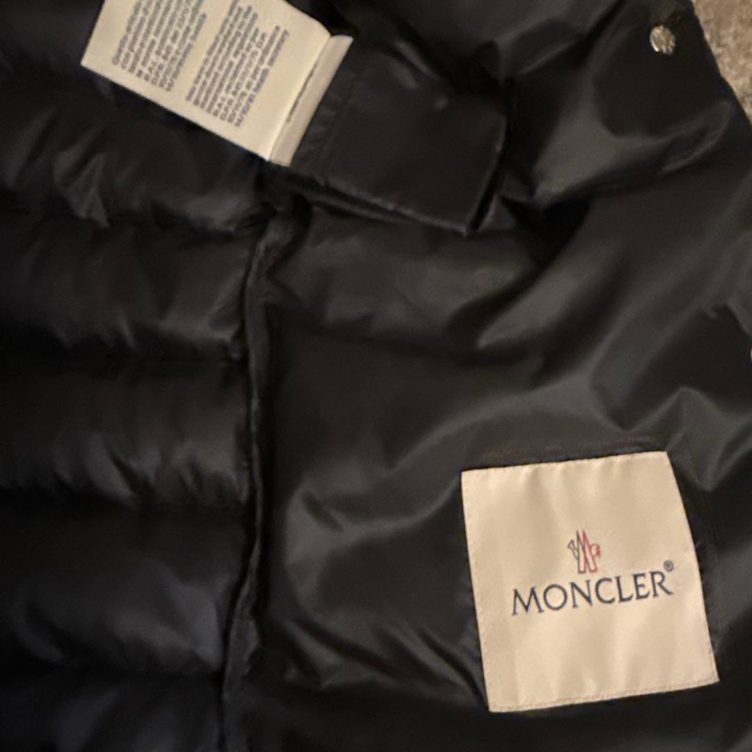 美品 moncler モンクレール ベスト 袋付き