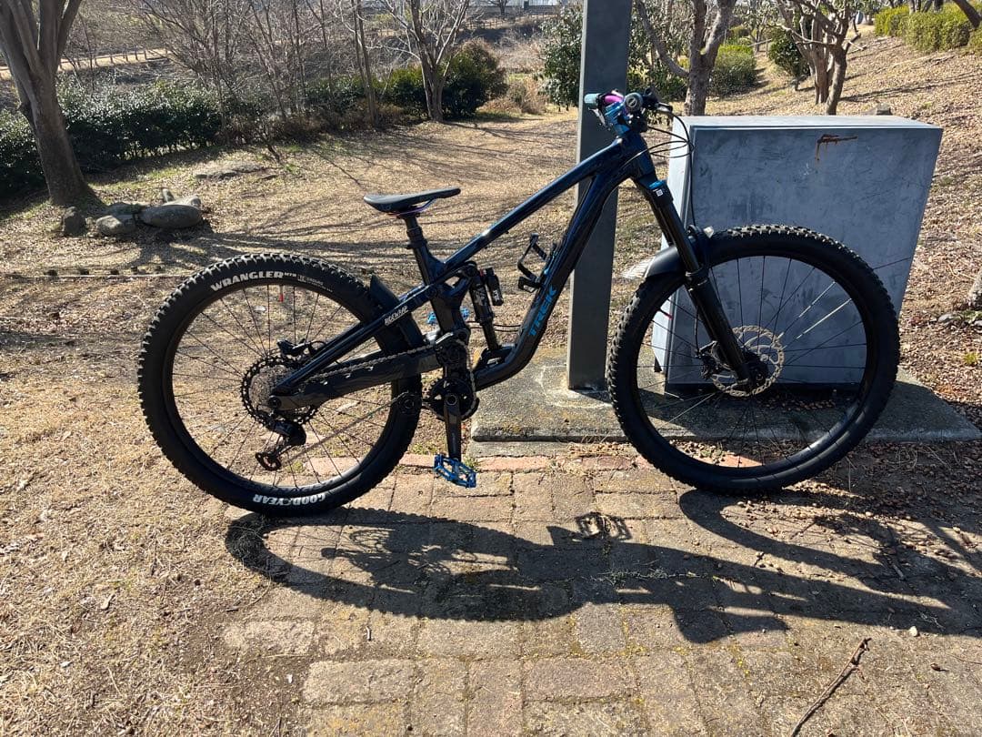 TREK マウンテンバイクSlash 8 Gen 6 Mサイズ