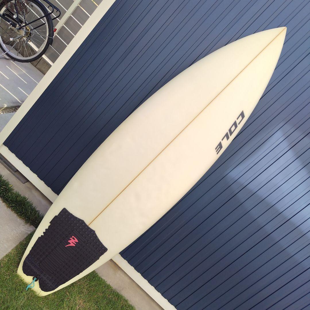 cole コール　ライトニングキッカー　サーフボード　5‘10