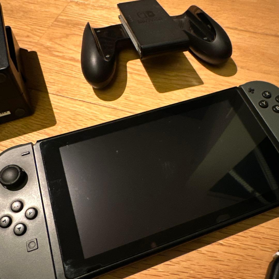 Nintendo Switch グレー 本体　ケース付