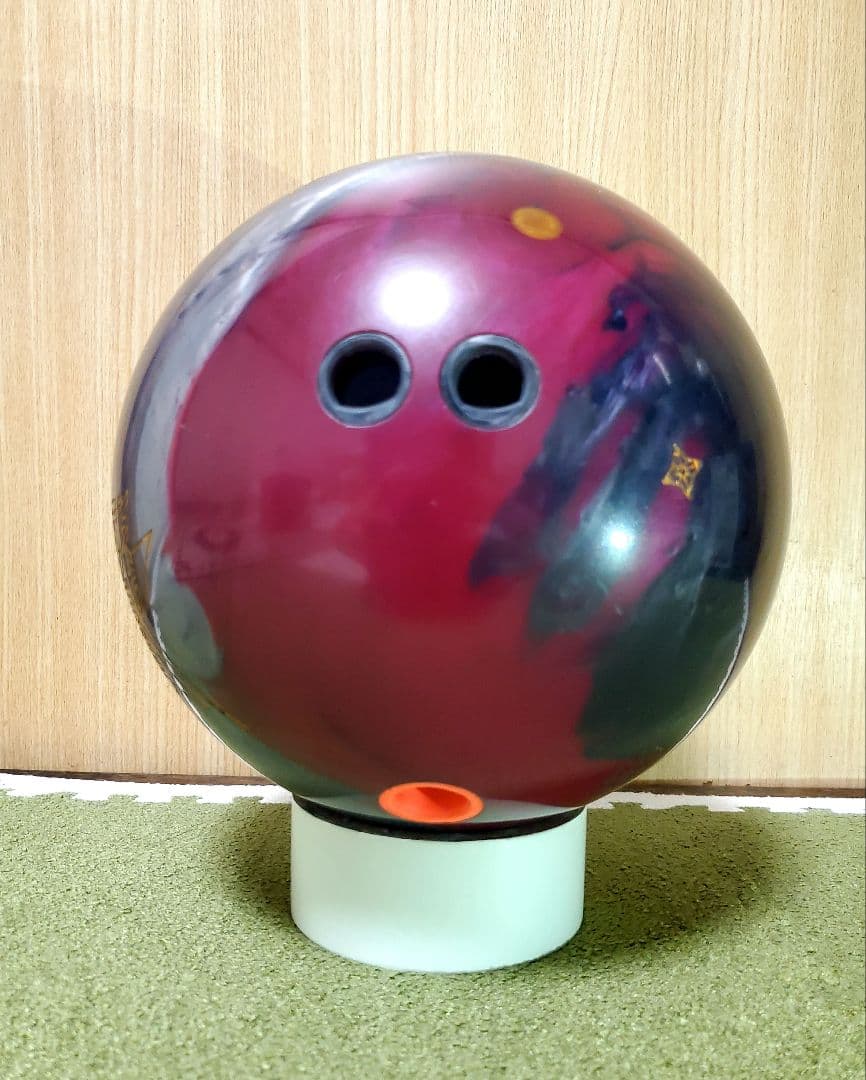 ひ*ん様 Roto Grip Attention Star ボウリングボール 1