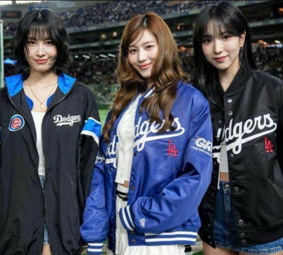 【サナ着用モデル】MLB ドジャースGR8 バーシティジャケット M サイズ