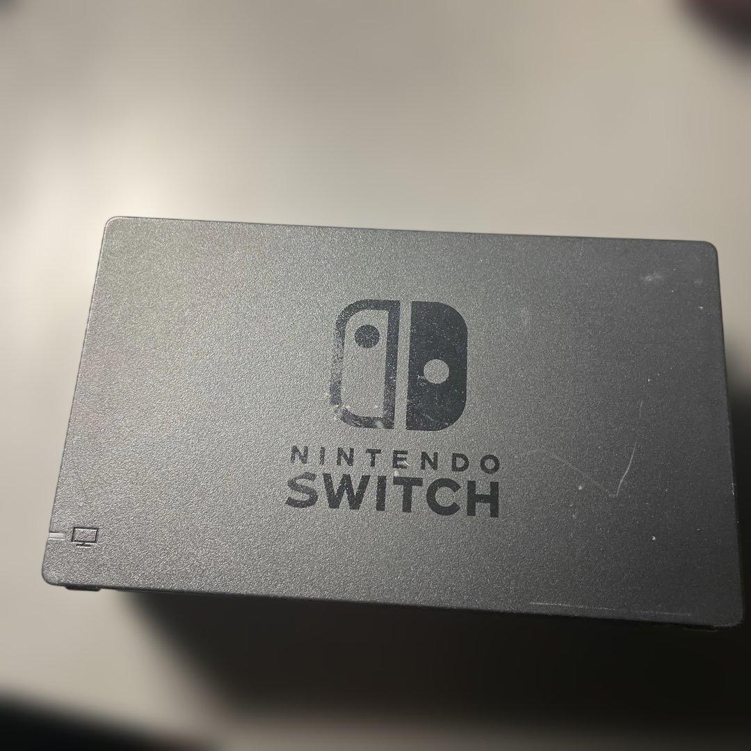 Nintendo Switch 本体 とその他周辺機器