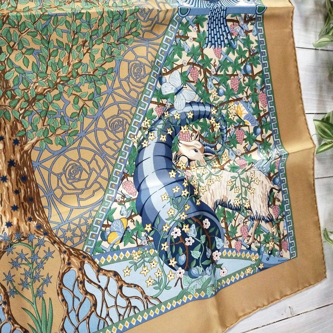 ☘️新品未使用☘️ HERMES カレ90　世界の中心軸 Axis Mundi