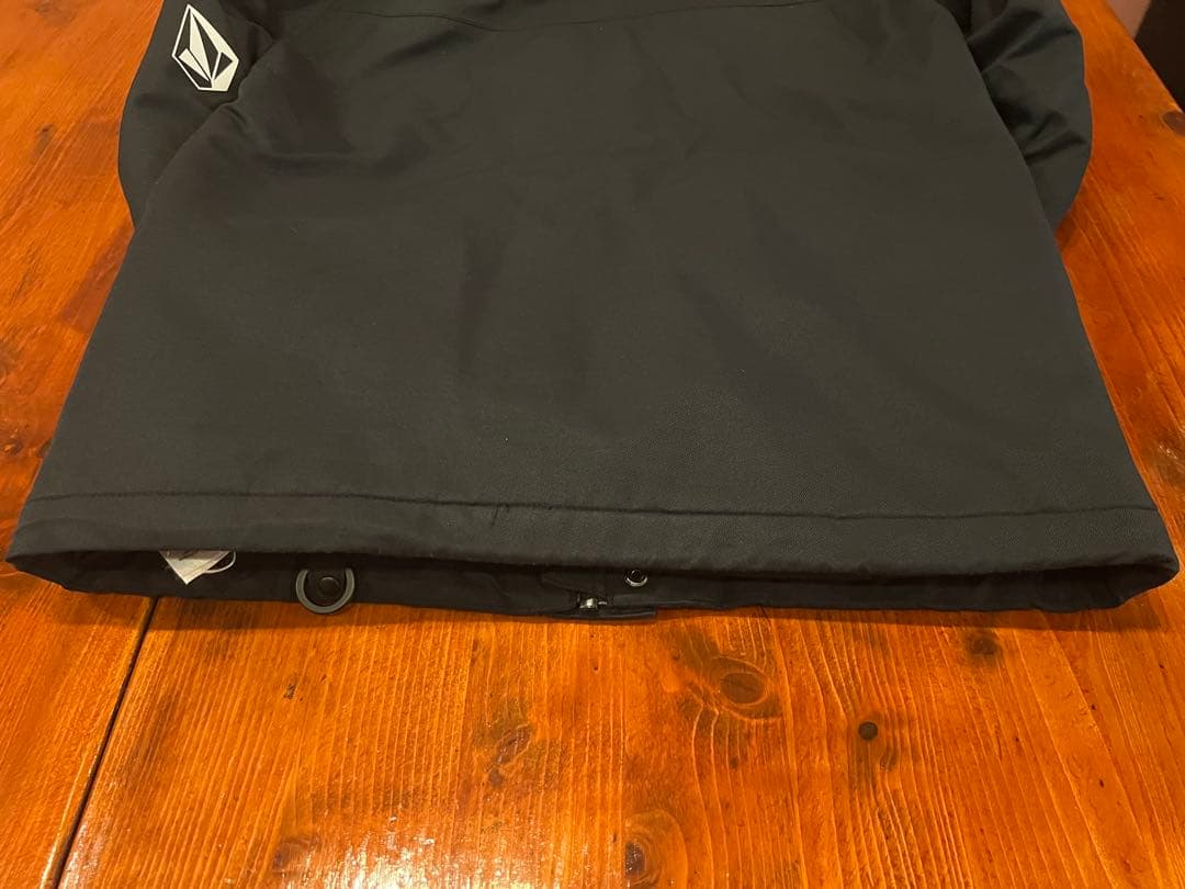 VOLCOM スノージャケット キッズ　サイズL ブラック