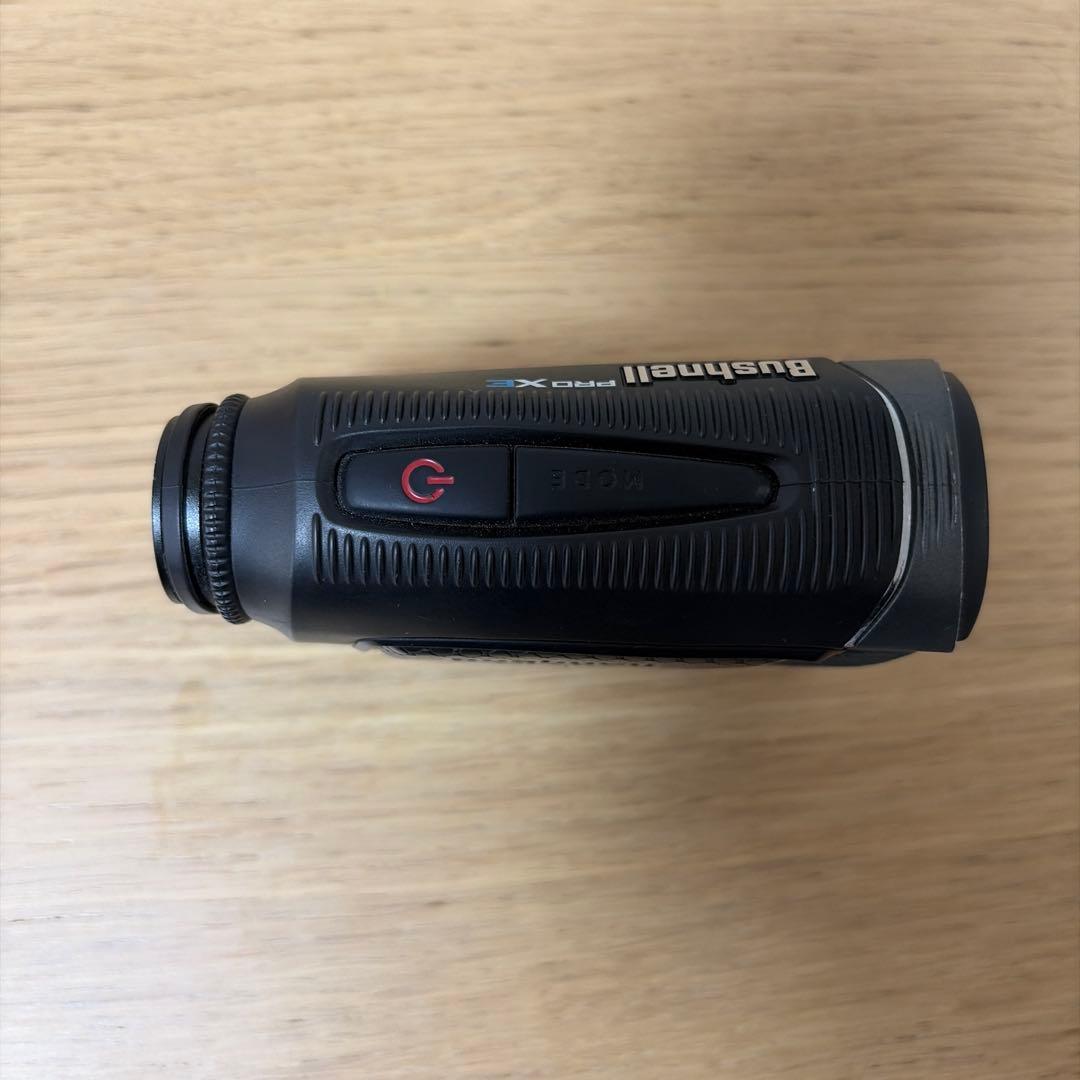 Bushnell Pro XE ゴルフ用距離計 ケース付き