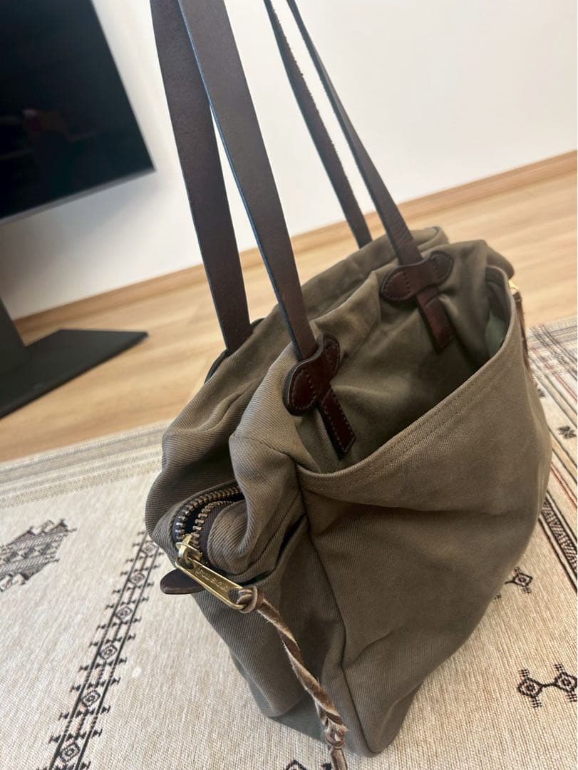 フィルソン FILSON キャンバス トートバッグ ウィズ ジッパー