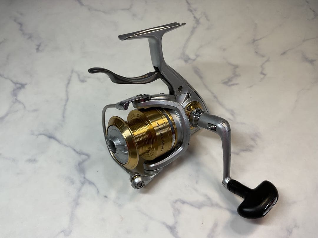 DAIWA ダイワ GLOBERIDE 13トライソ 2500LBD
