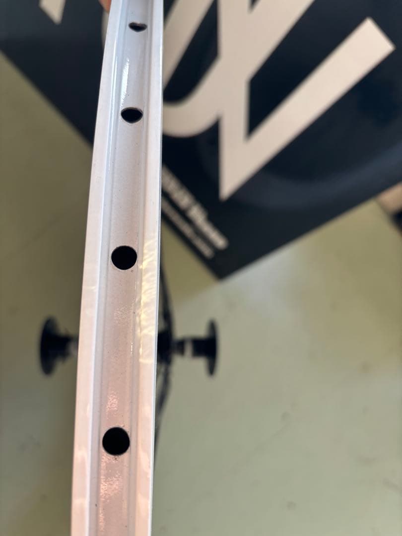 80mm Deep Rimホワイト　フロント