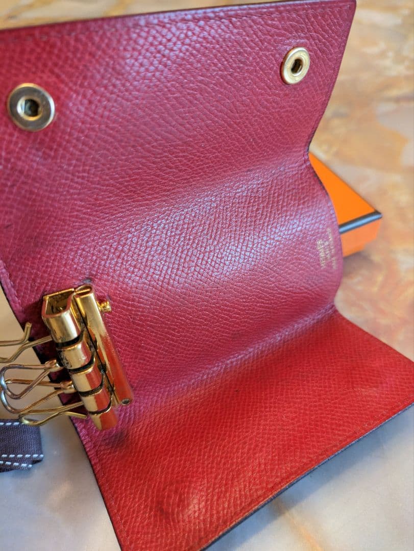 HERMES セリエキーケース　ゴールド金具　黒×赤　□L刻印　直営店購入